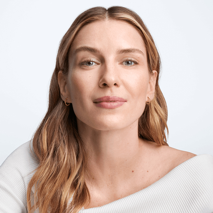 Ultherapy selfie simulator tool featuring a model.